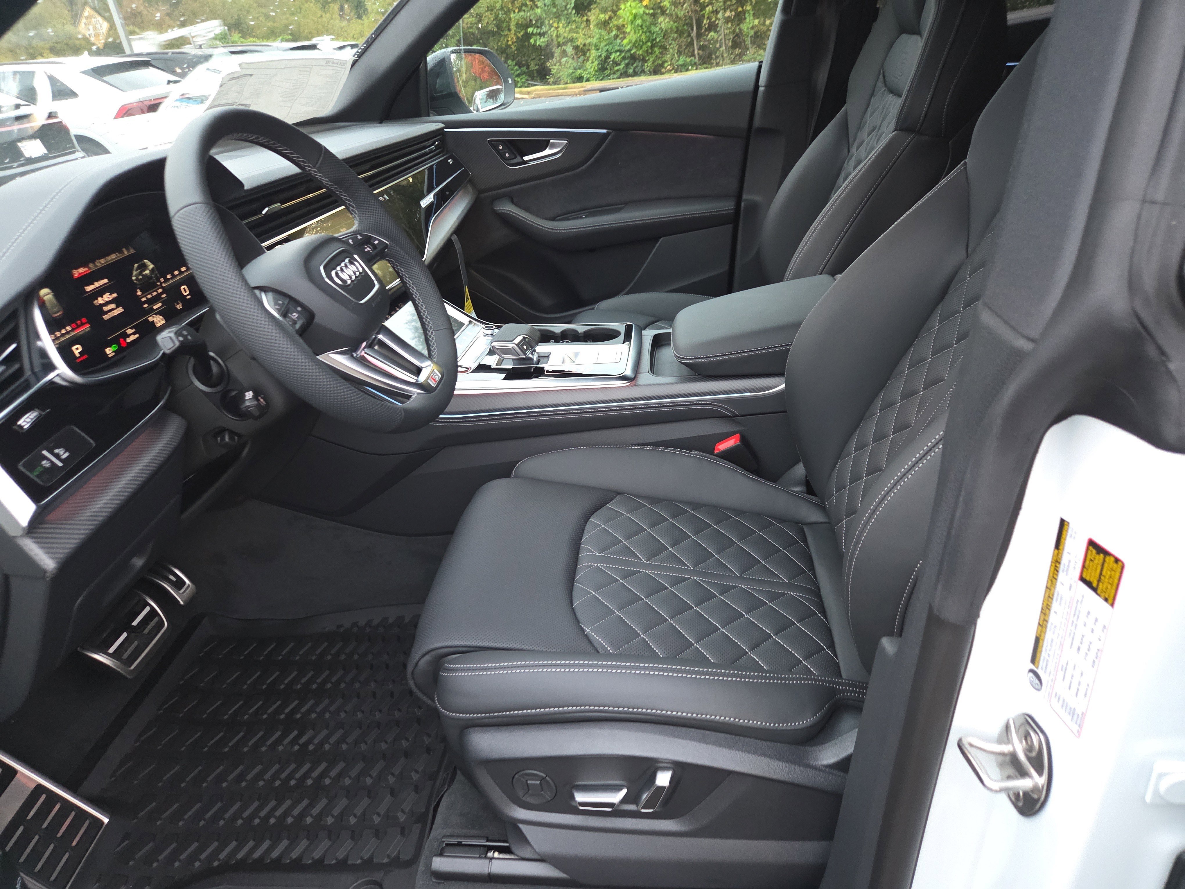 New 2026 Audi SQ8 Premium Plus image 4