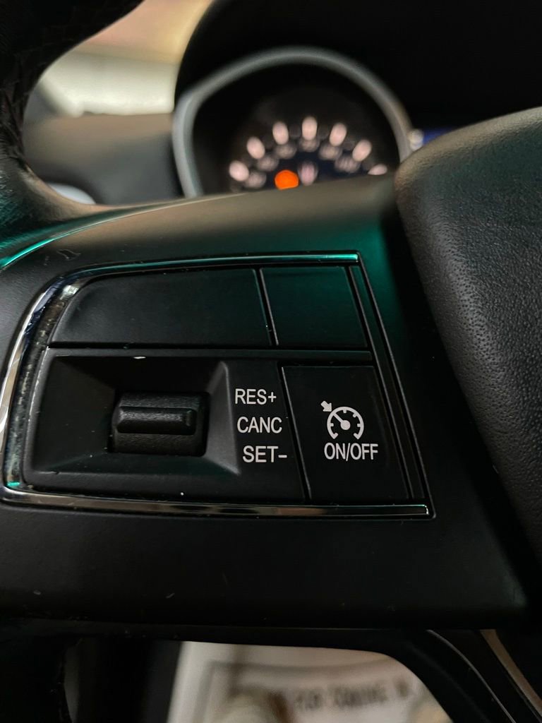 Used 2015 Maserati Ghibli image 38