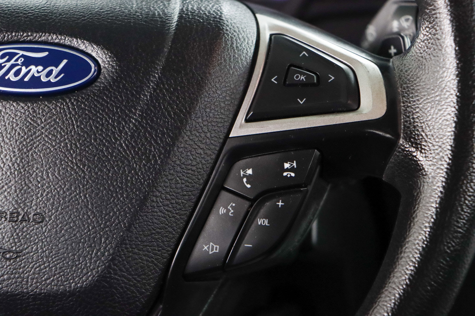 Used 2019 Ford Fusion SE image 14