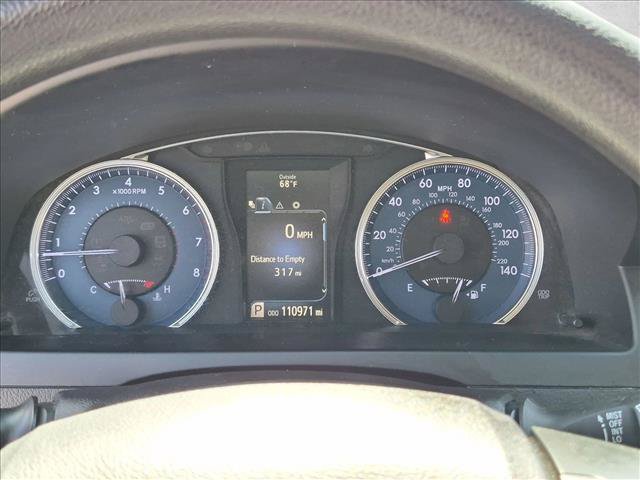 Used 2016 Toyota Camry LE FWD image 3