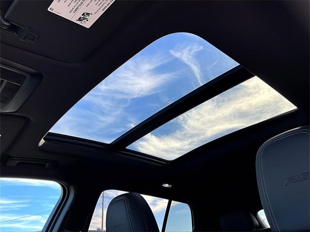 New 2026 Chevrolet Equinox EV RS image 14