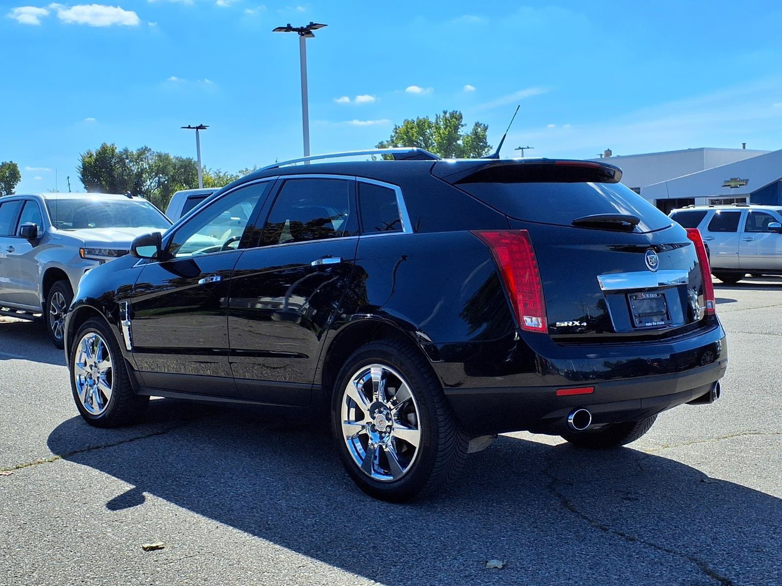 Used 2010 Cadillac SRX Premium AWD/4WD image 7