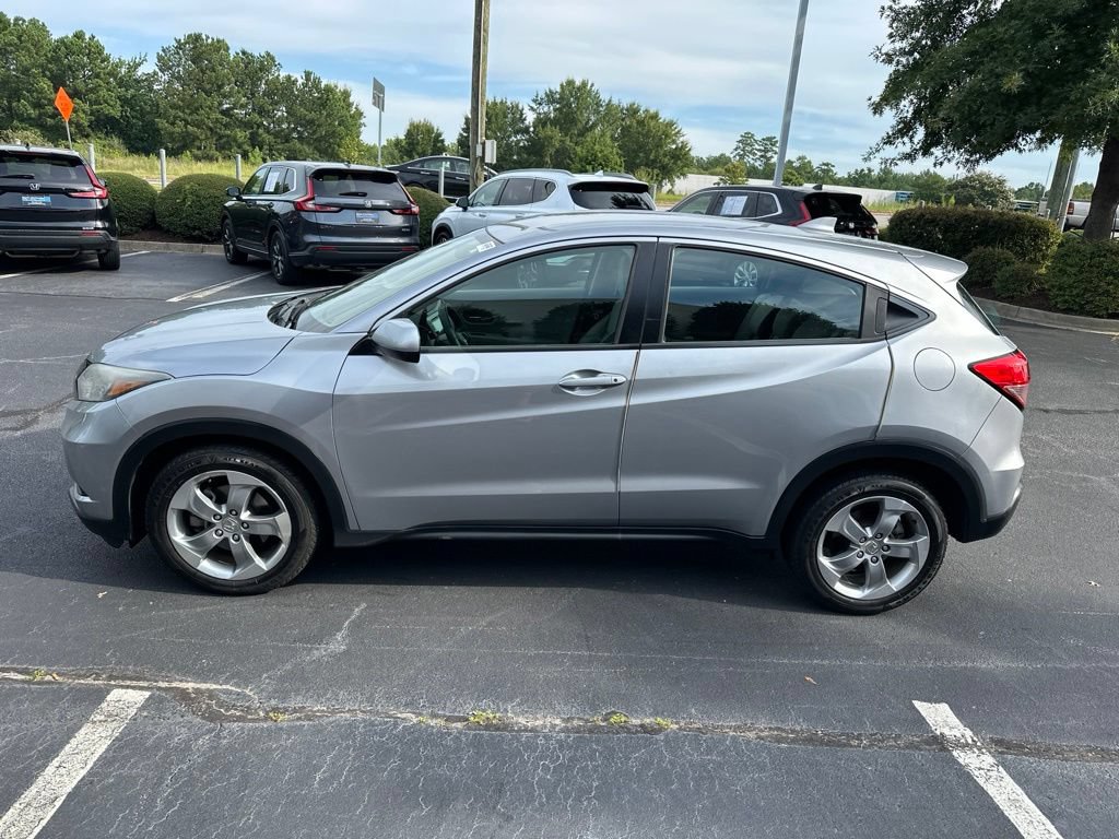 Certified 2018 Honda HR-V LX image 6