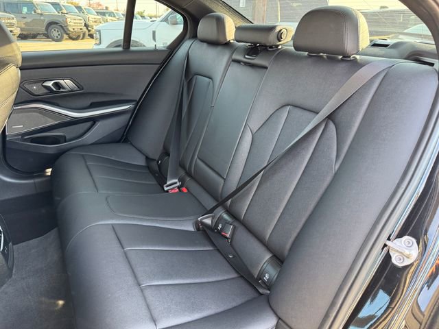 Used 2021 BMW 330i xDrive Sedan w/ M Sport Package image 16