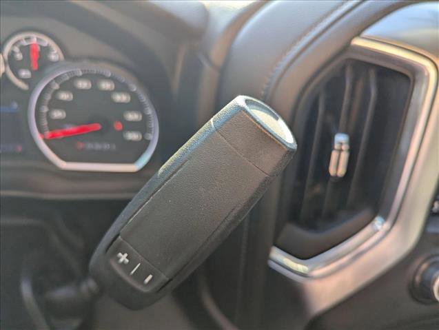 Used 2022 Chevrolet Silverado 2500 LT w/ Midnight Edition image 12