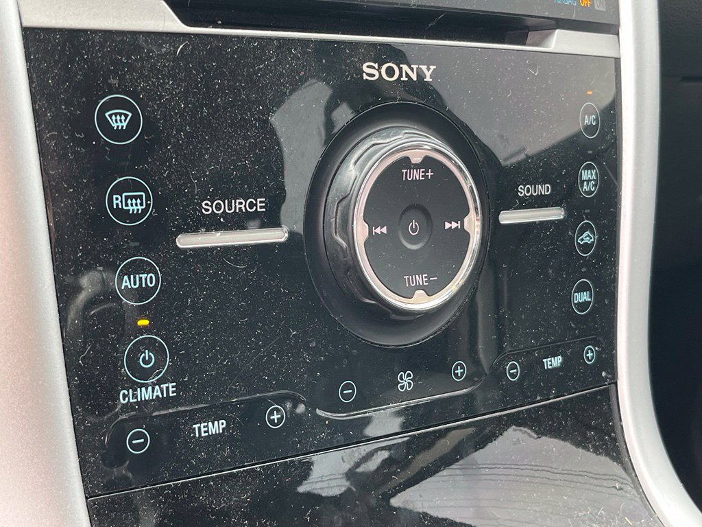 Used 2013 Ford Edge Limited AWD/4WD image 21