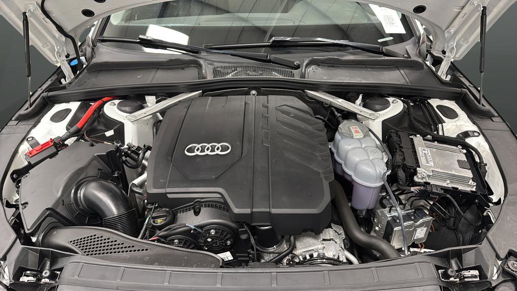 Used 2023 Audi A4 2.0T Premium w/ Convenience Package image 27