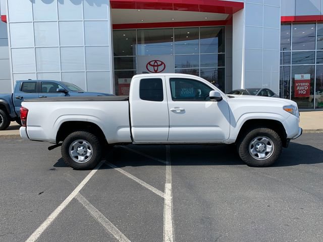 Used 2021 Toyota Tacoma SR image 2