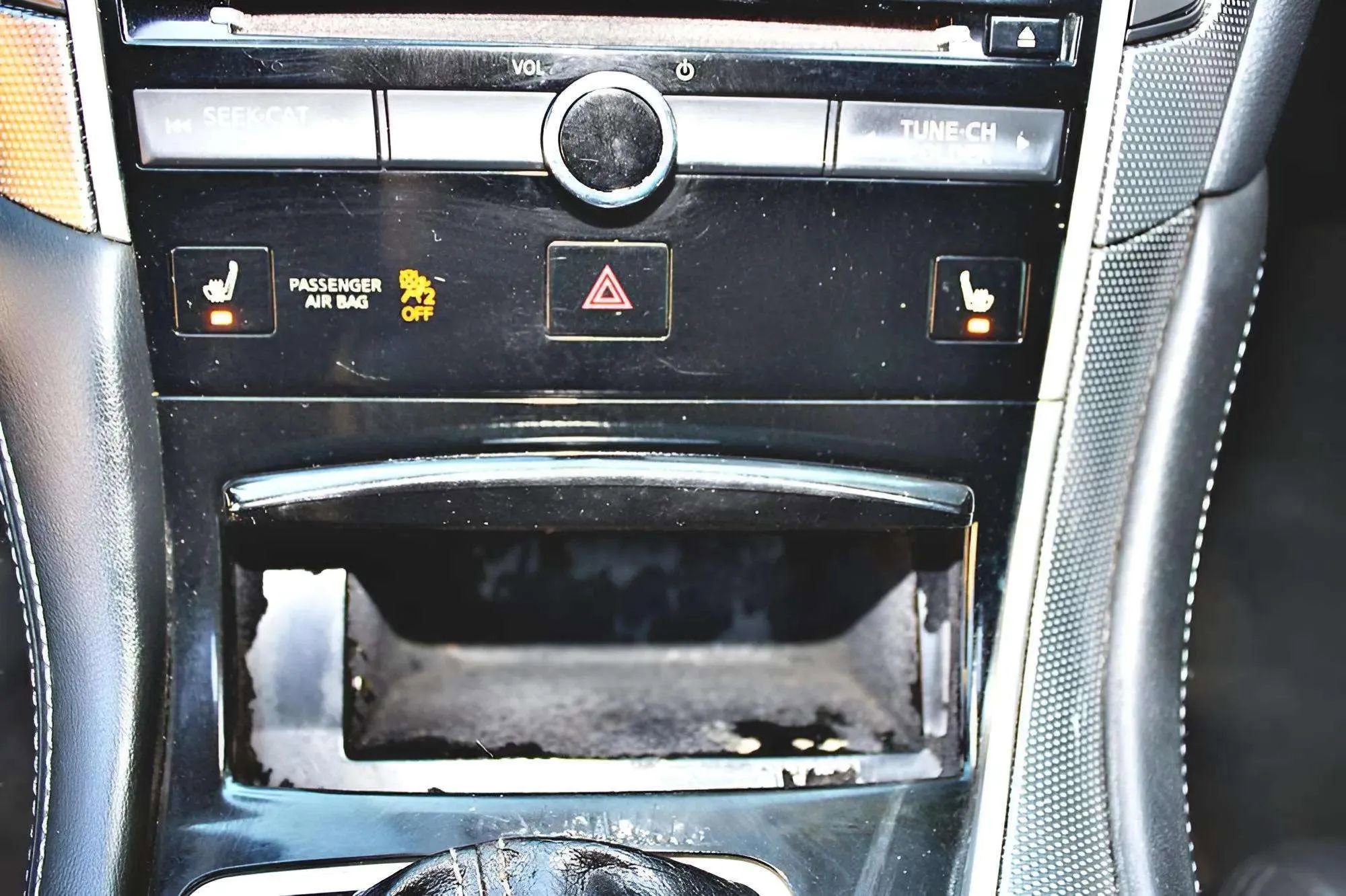 Used 2014 INFINITI Q50 Premium w/ Navigation Package RWD image 17