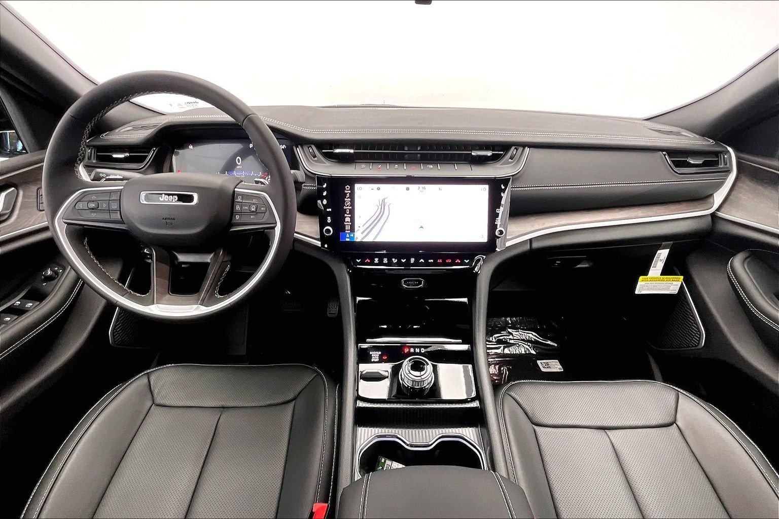 New 2027 Jeep Grand Cherokee Limited AWD/4WD image 5