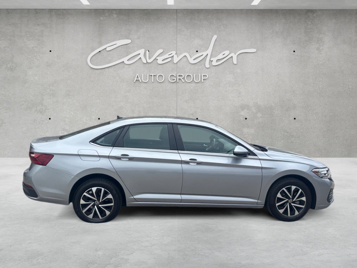 Used 2024 Volkswagen Jetta S image 20