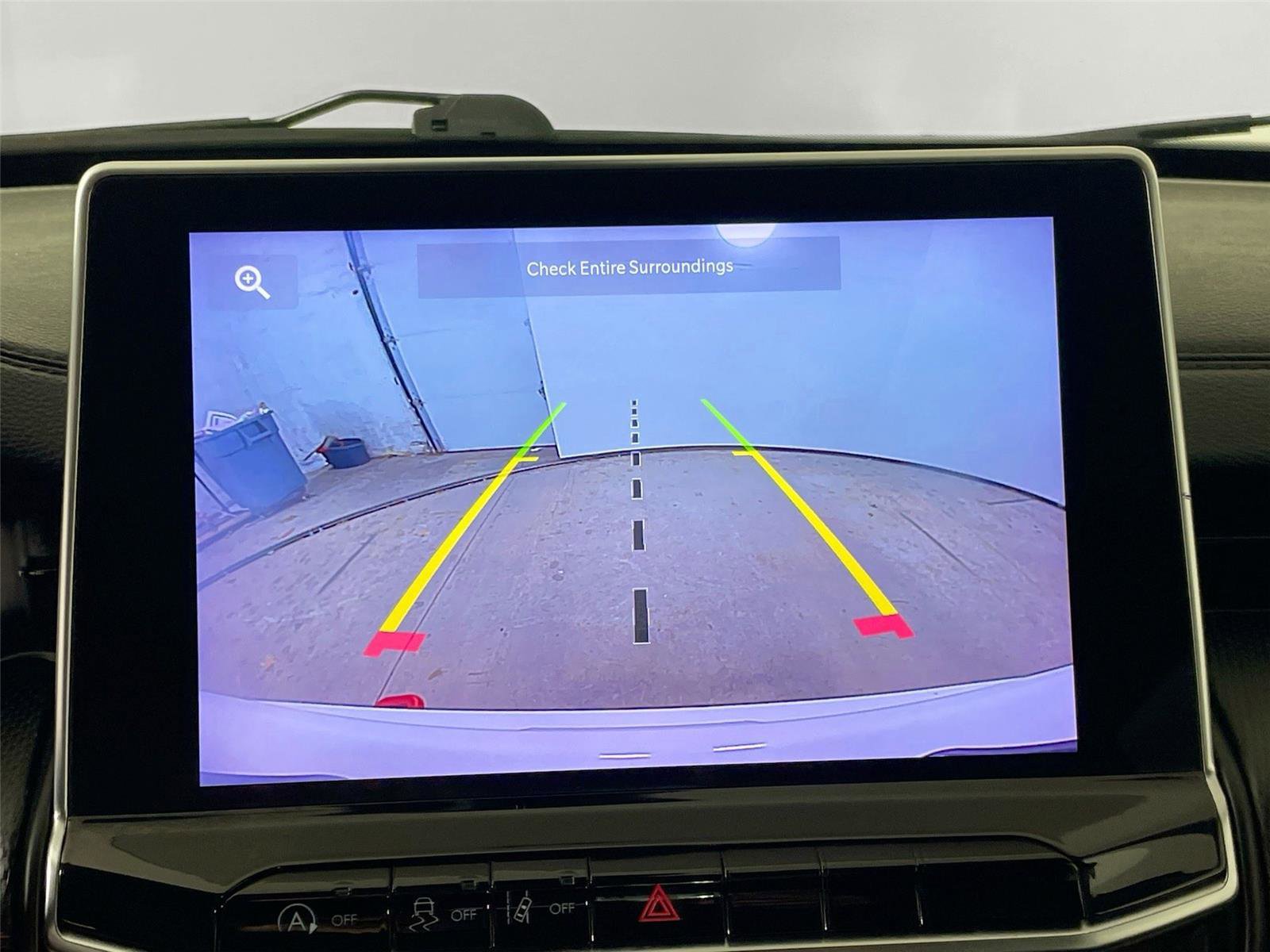 Used 2022 Jeep Compass Trailhawk w/ Trailhawk Convenience Group AWD/4WD image 6