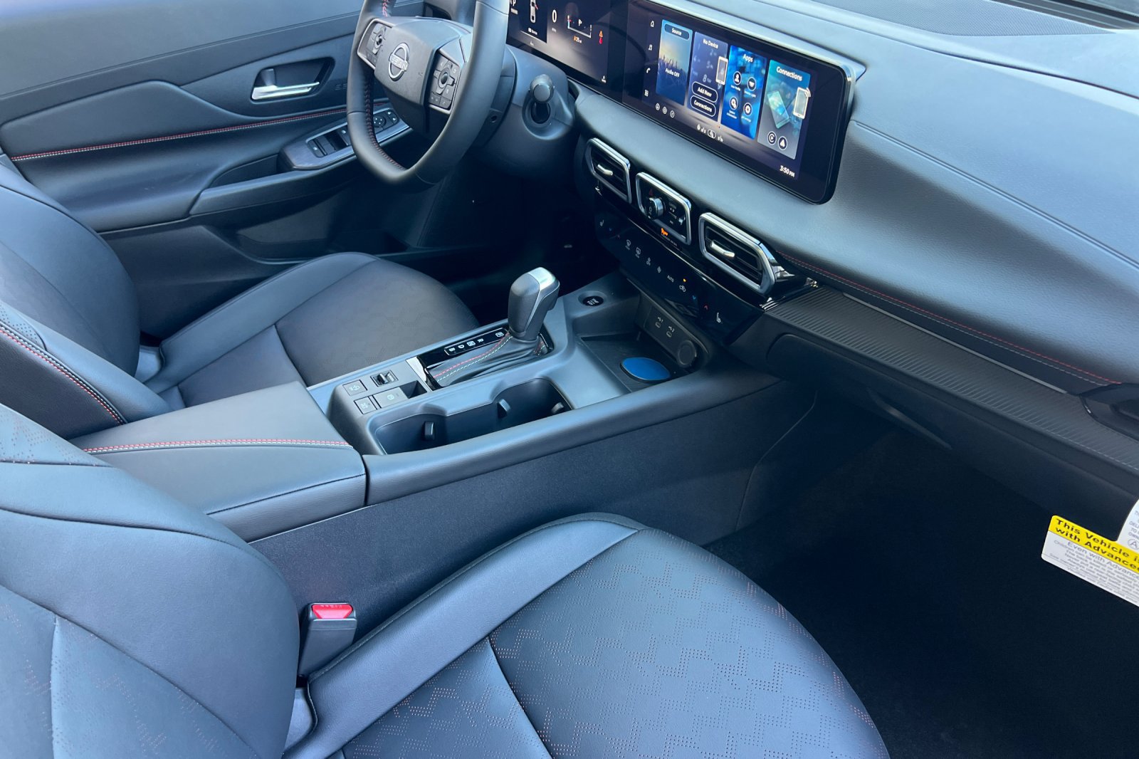 New 2027 Nissan Sentra SR w/ SR Premium Package FWD image 12