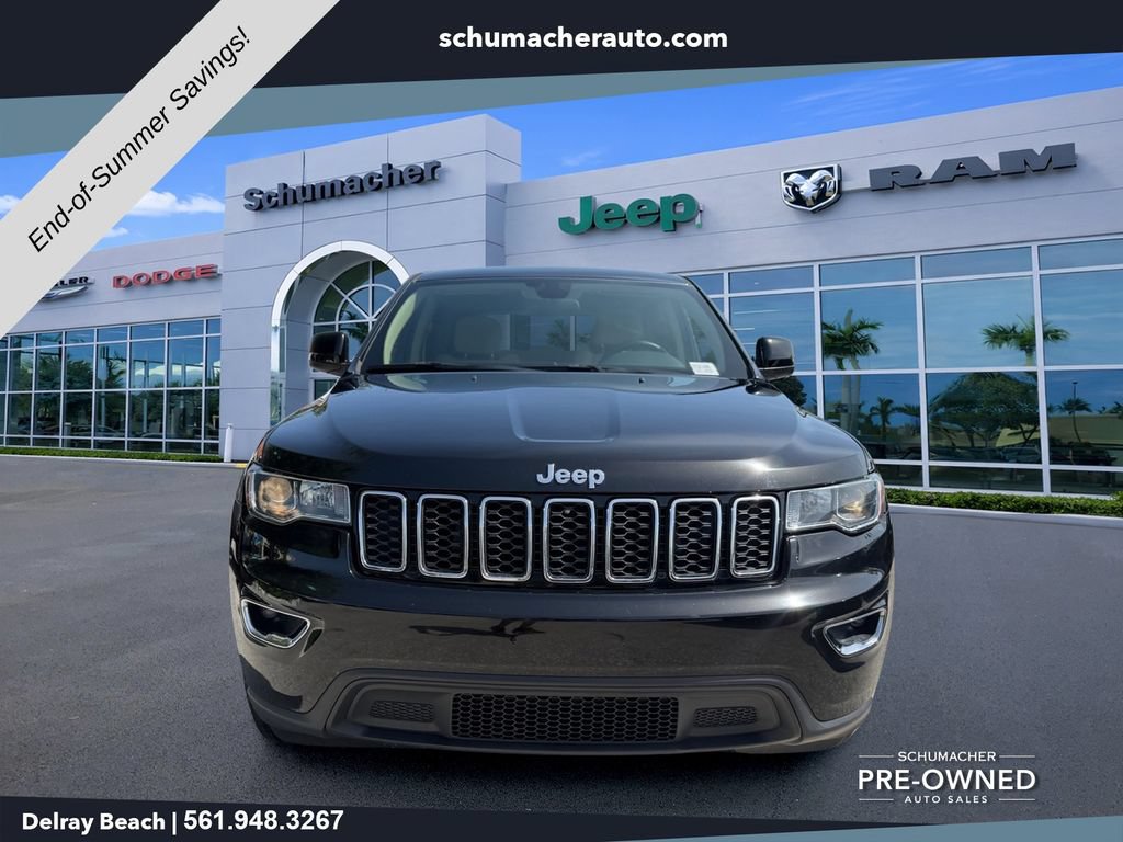 Used 2019 Jeep Grand Cherokee Laredo AWD/4WD image 2