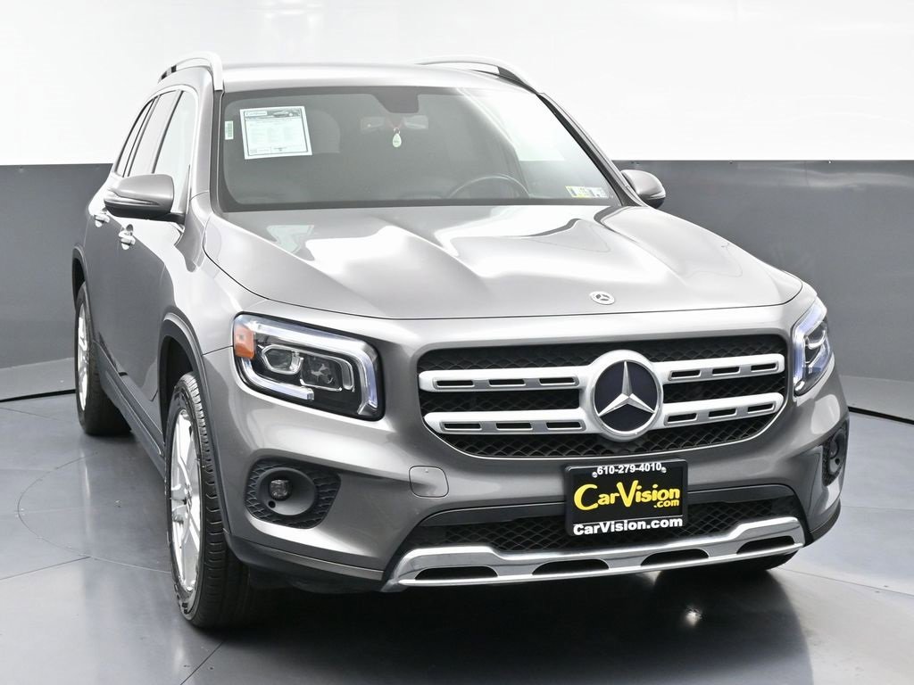 Used 2022 Mercedes-Benz GLB 250 w/ Premium Package Lite image 5
