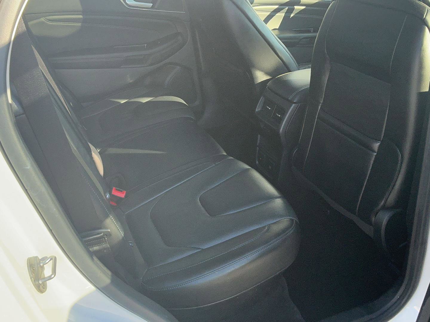 Used 2016 Ford Edge Titanium w/ Equipment Group 301A image 30