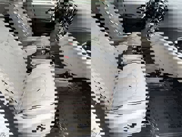 Used 2017 Chrysler Pacifica Limited w/ UConnect Theater Package image 20