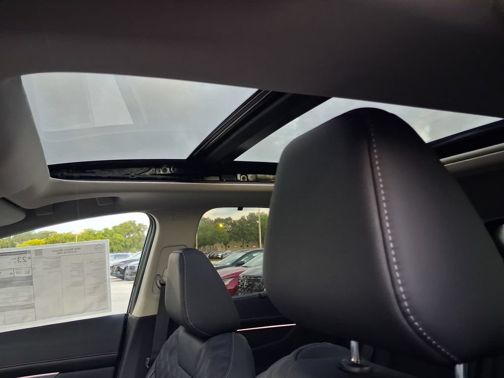 New 2026 Nissan Murano Platinum w/ Cargo Package AWD/4WD image 8