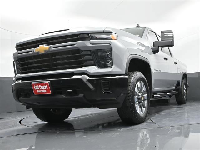 Used 2025 Chevrolet Silverado 2500 Custom w/ Custom Value Package AWD/4WD image 30