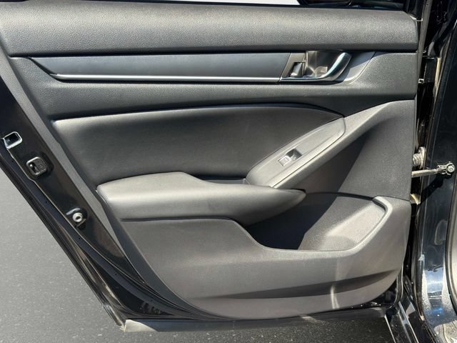 Used 2020 Honda Accord Sport image 11