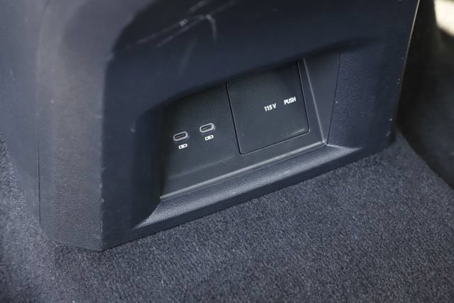 Used 2023 Volkswagen Atlas SE w/ Black Wheel Package AWD/4WD image 20
