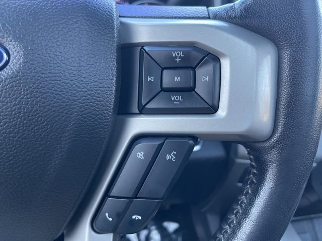 Used 2022 Ford F250 Lariat w/ Black Appearance Package image 18