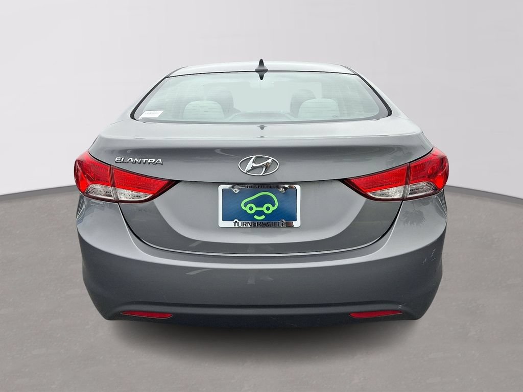 Used 2013 Hyundai Elantra GLS w/ Preferred Pkg FWD image 5