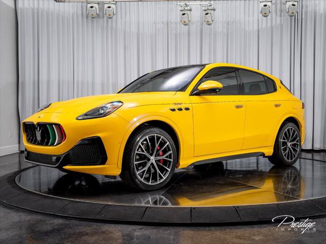 Used 2023 Maserati Grecale Trofeo AWD/4WD image 6