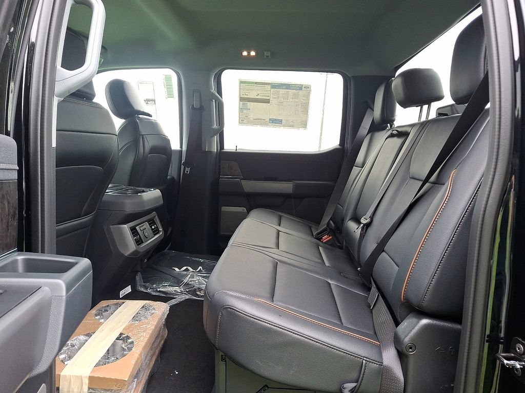 New 2026 Ford F250 Lariat w/ Black Appearance Package AWD/4WD image 6