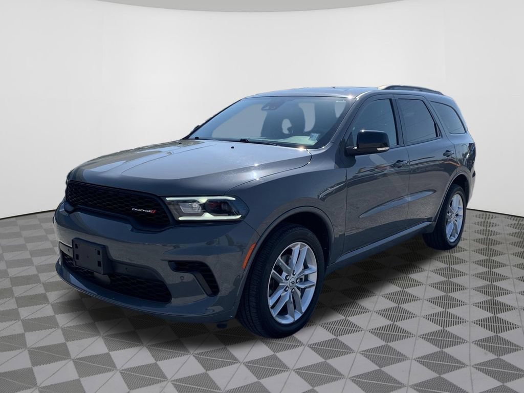 Used 2025 Dodge Durango GT AWD/4WD image 2