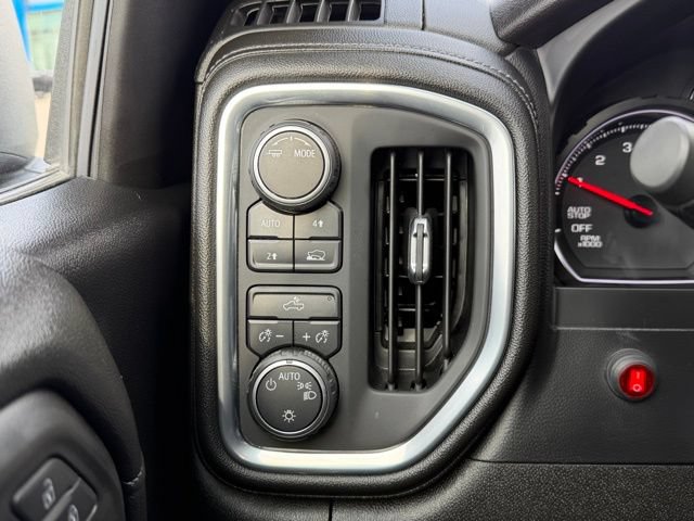 Used 2021 Chevrolet Silverado 1500 LT AWD/4WD image 36