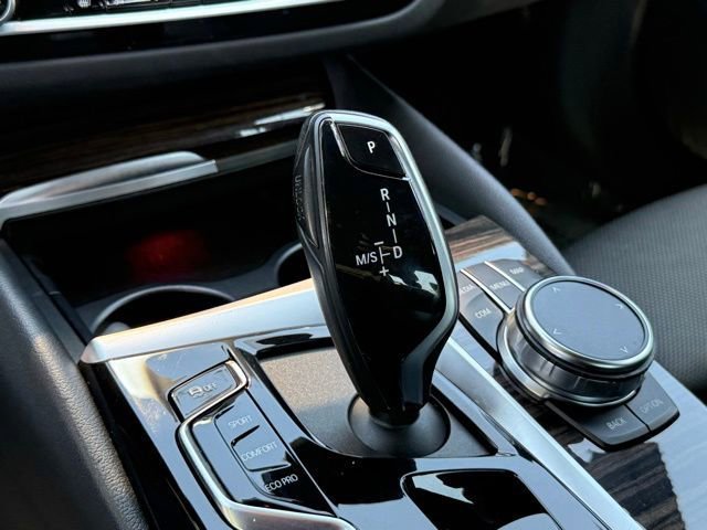 Certified 2023 BMW 530i w/ Convenience Package RWD image 27