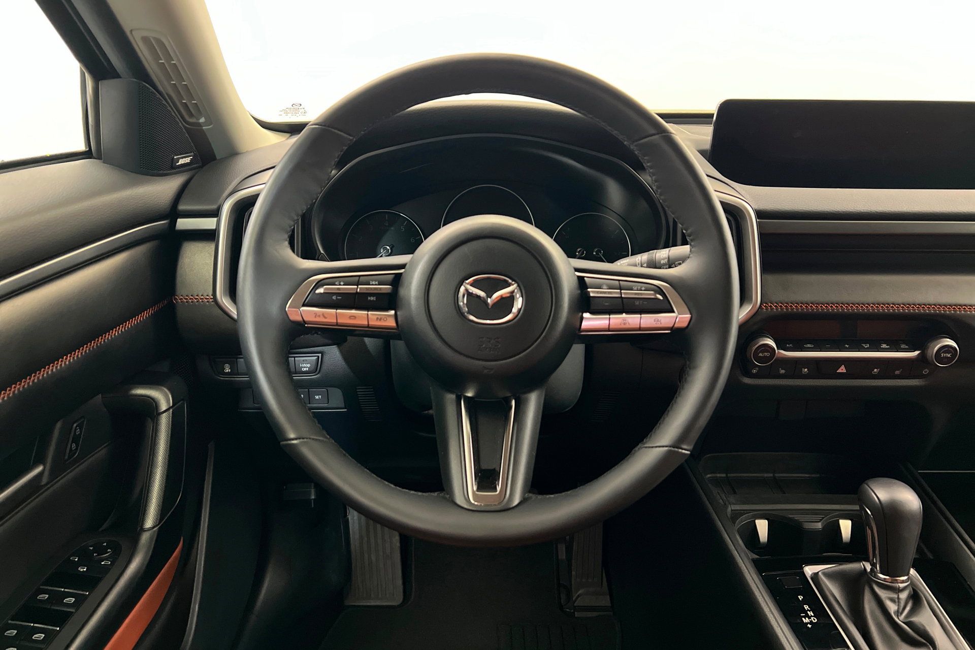 Used 2025 MAZDA CX-50 AWD 2.5 Turbo w/ Premium Pkg image 12