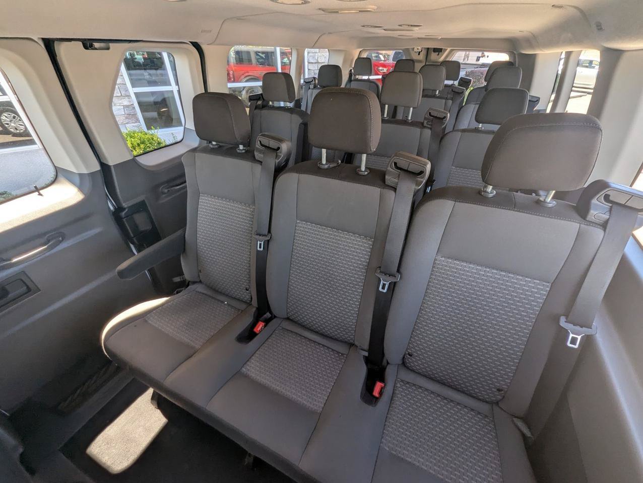 Used 2021 Ford Transit 350 XLT RWD image 19
