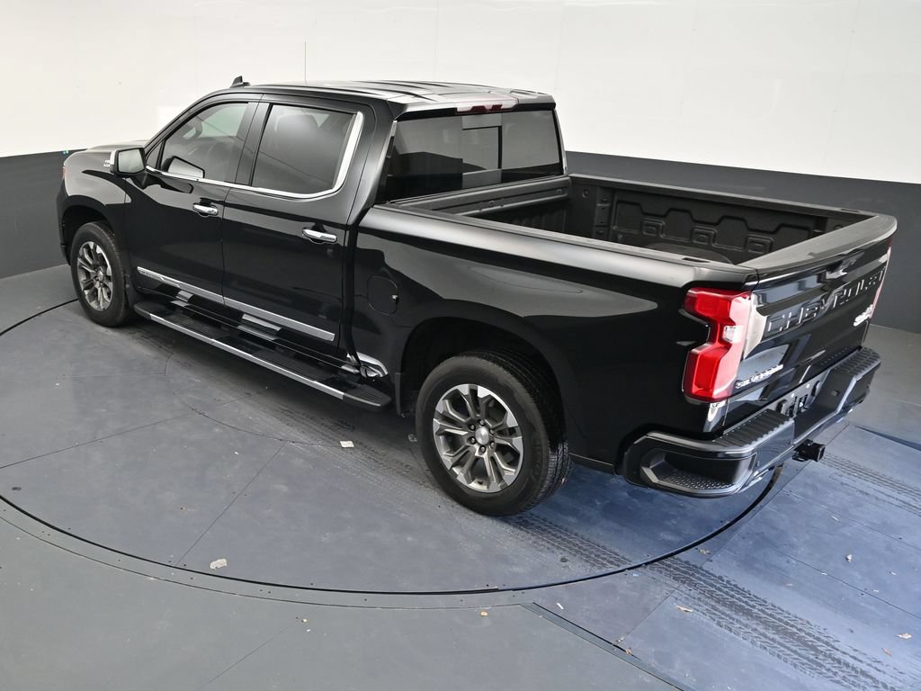 Used 2024 Chevrolet Silverado 1500 High Country RWD image 14