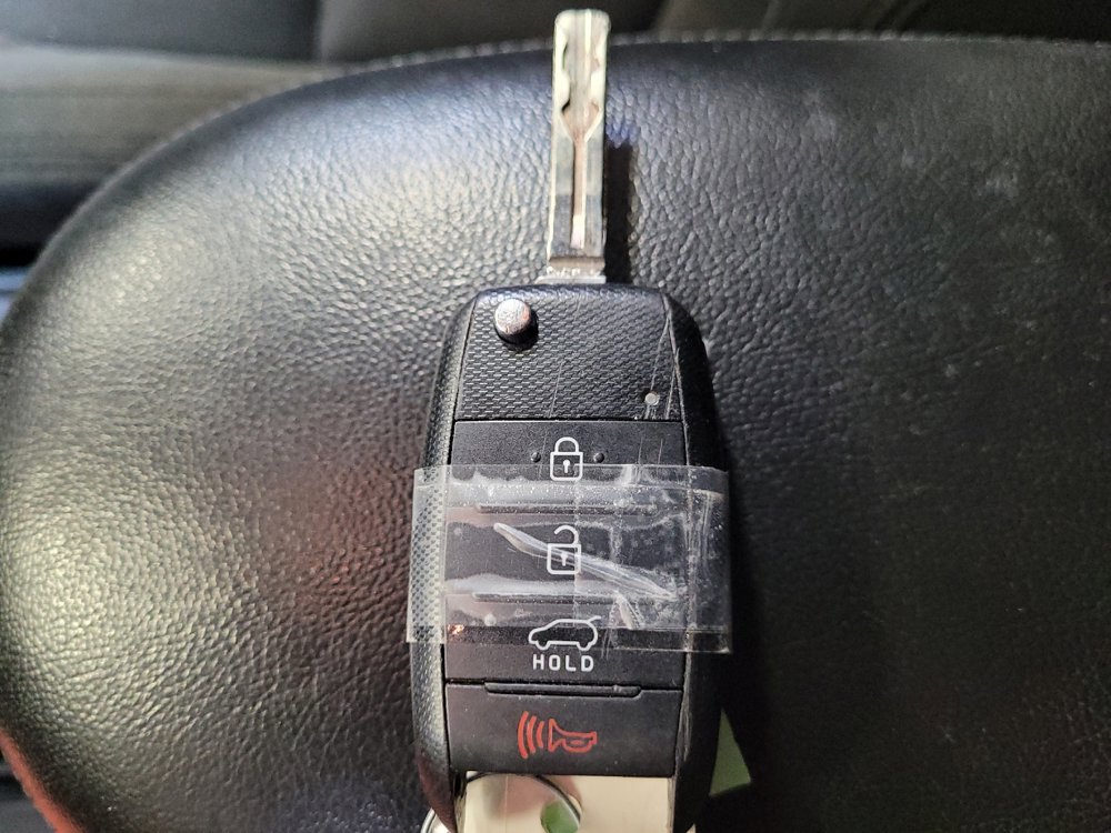 Used 2015 Kia Soul ! FWD image 32