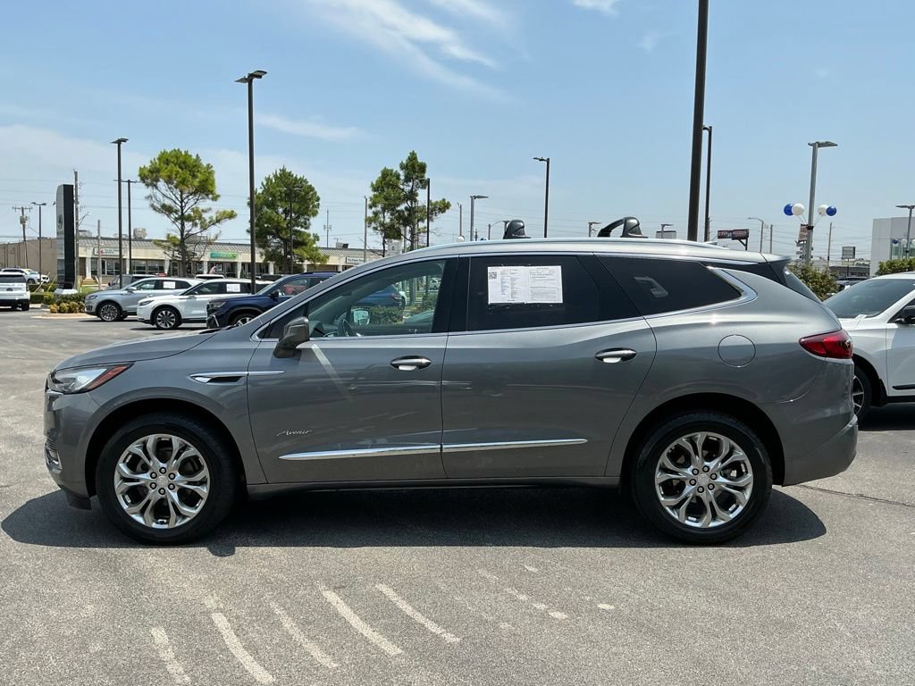 Used 2020 Buick Enclave Avenir w/ Avenir Technology Package FWD image 6