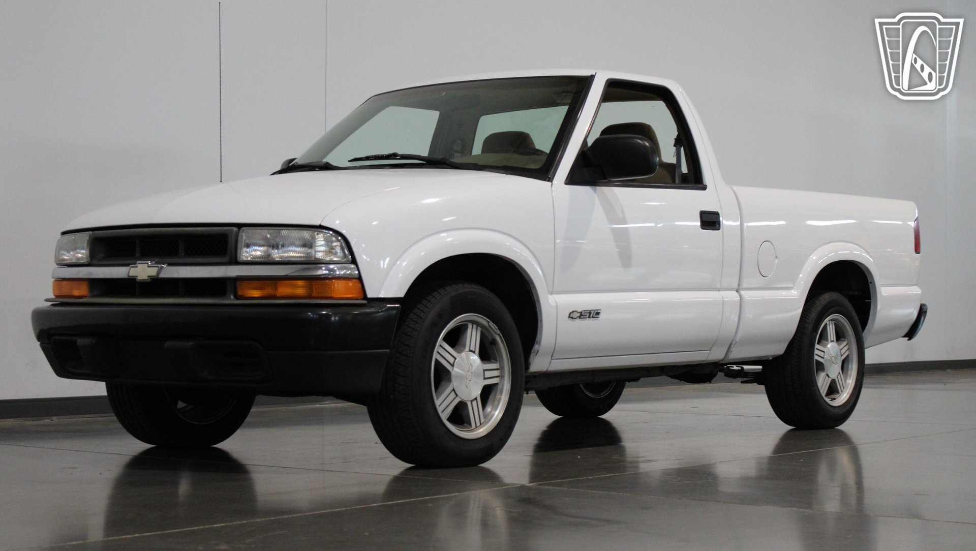 Used 1998 Chevrolet S10 Pickup 2WD Regular Cab image 38