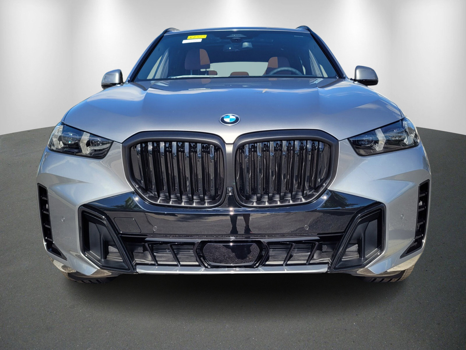 New 2026 BMW X5 sDrive40i w/ M Sport Package image 2