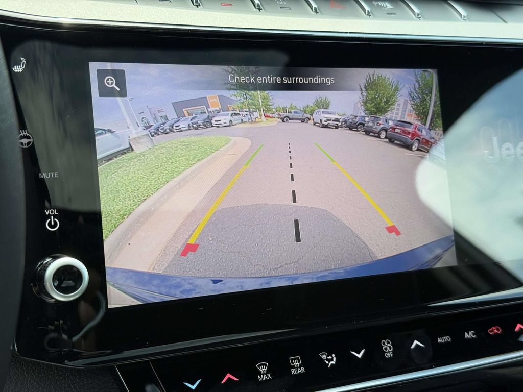 New 2027 Jeep Grand Cherokee Limited AWD/4WD image 28
