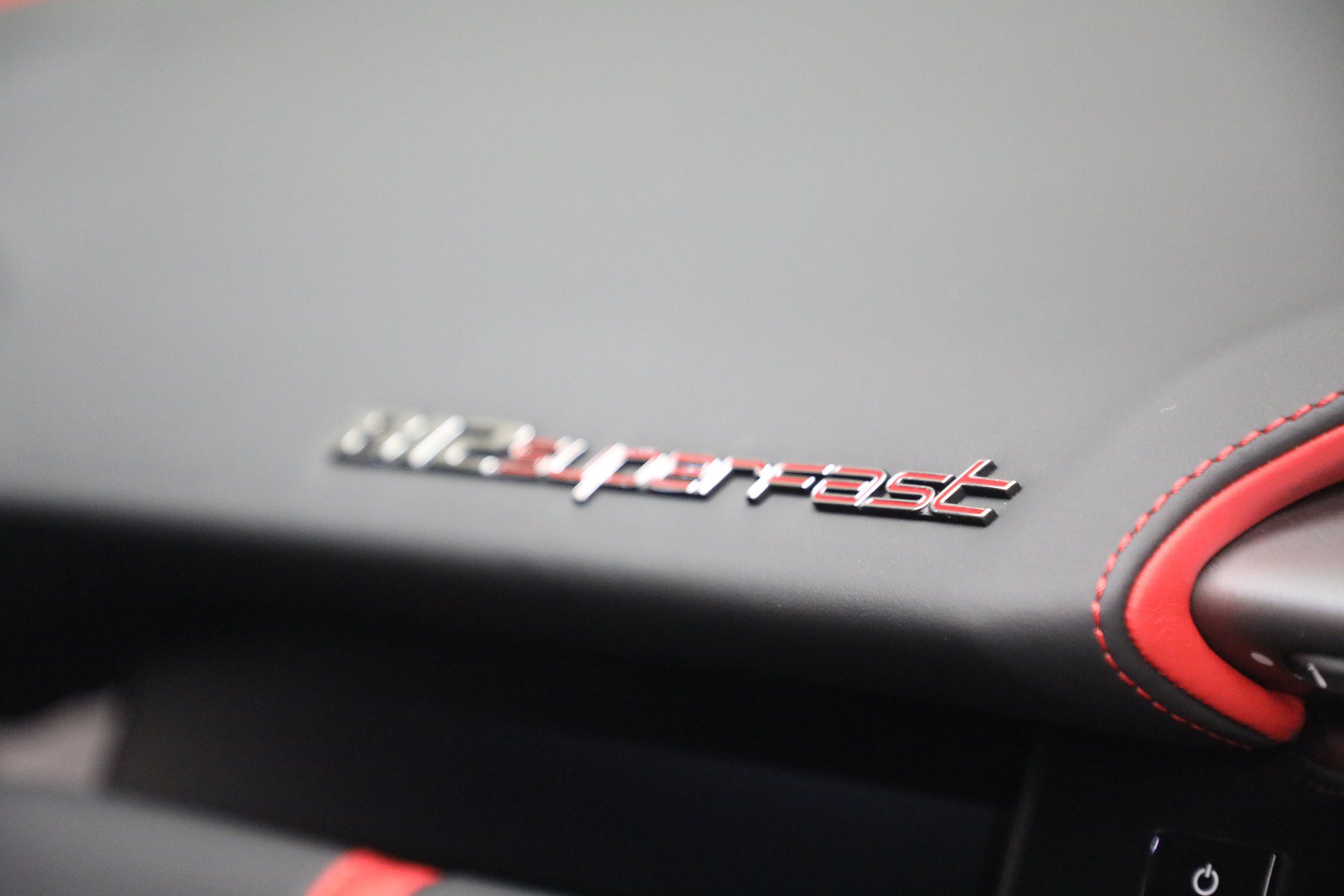 Certified 2018 Ferrari 812 Superfast RWD image 21