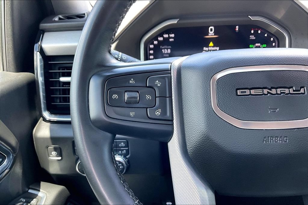 Used 2024 GMC Sierra 3500 Denali w/ Denali Reserve Package AWD/4WD image 10