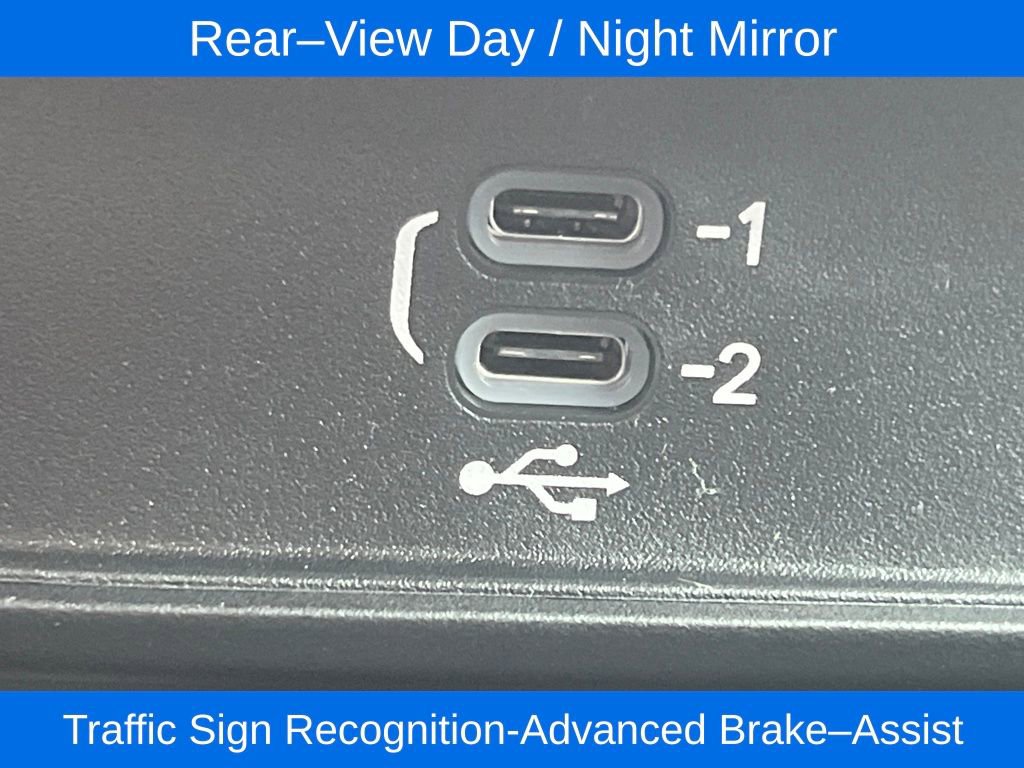 New 2026 Chrysler Pacifica Select image 12