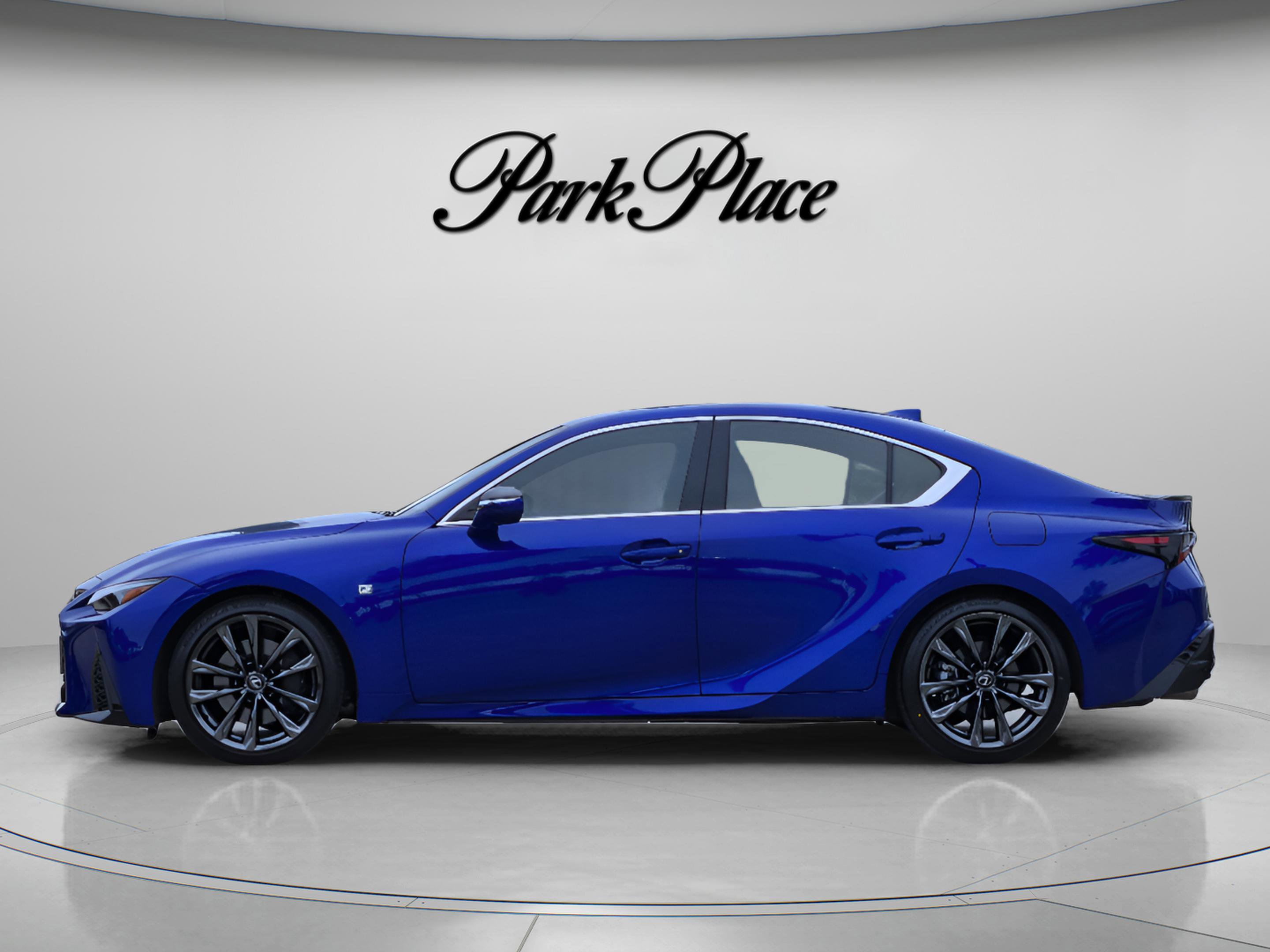 Used 2023 Lexus IS 350 F Sport w/ Navigation Package RWD image 2