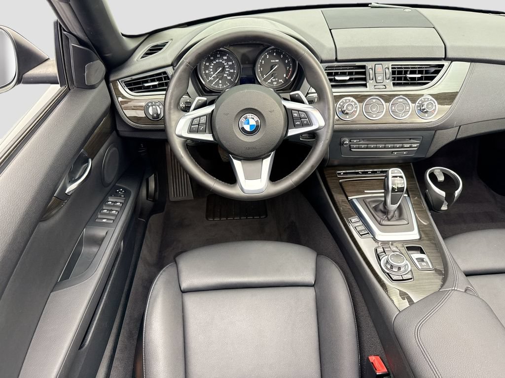 Used 2016 BMW Z4 sDrive28i RWD image 18