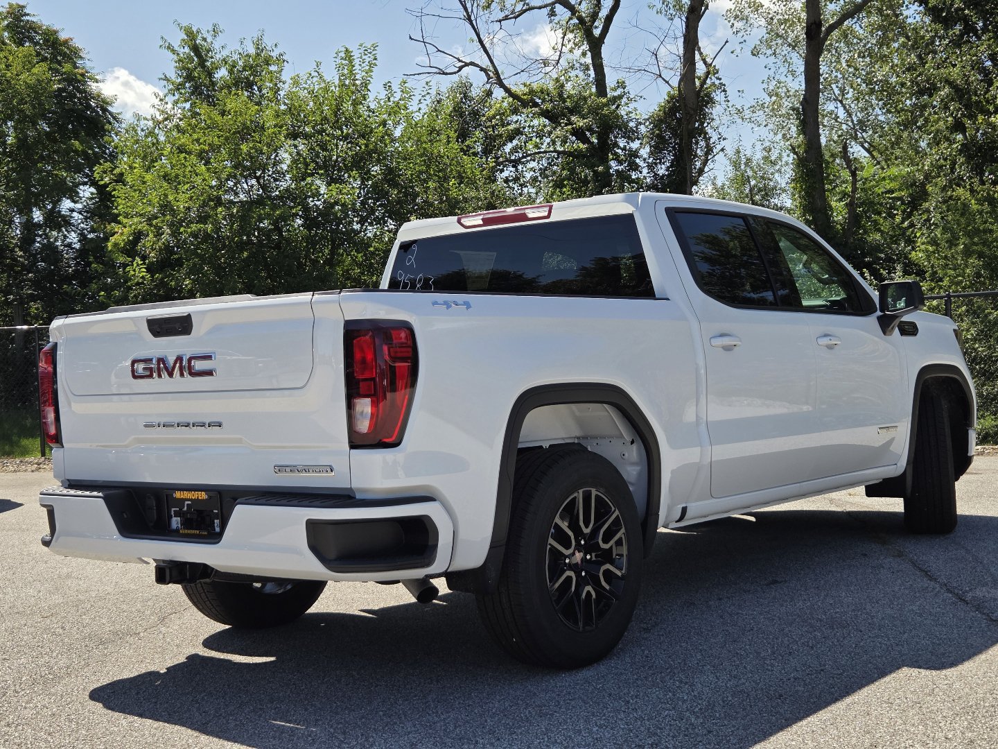 New 2026 GMC Sierra 1500 Elevation AWD/4WD image 17