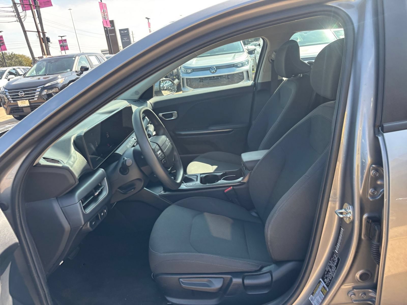 Used 2026 Kia K4 FWD image 25