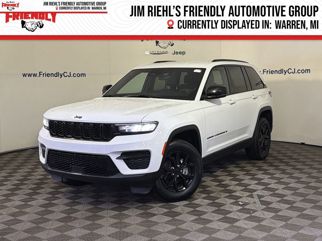 Used 2024 Jeep Grand Cherokee Altitude image 1
