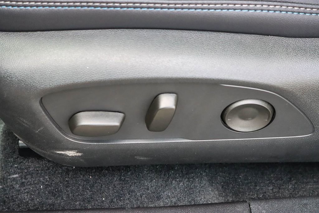 New 2026 Chevrolet Equinox EV LT image 20