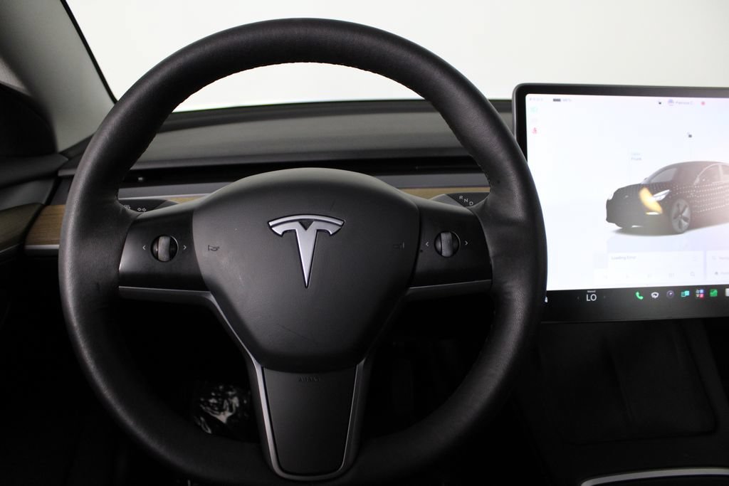 Used 2022 Tesla Model 3 Long Range AWD/4WD image 9